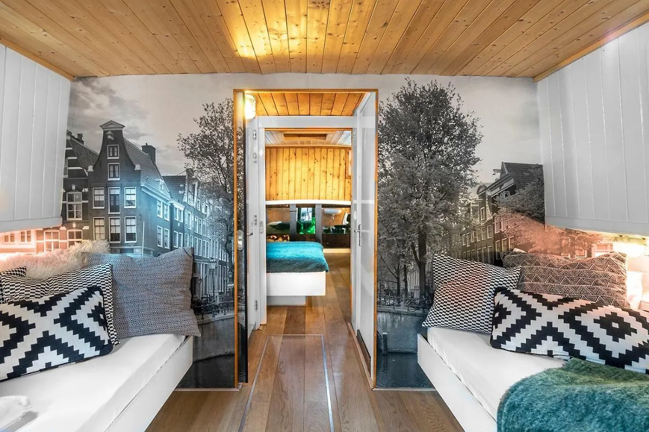 Bateau-hôtel Hotel Asile Flottant à Amsterdam