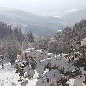 https://studio-sur-les-piste.hotels-rhonealpes.com