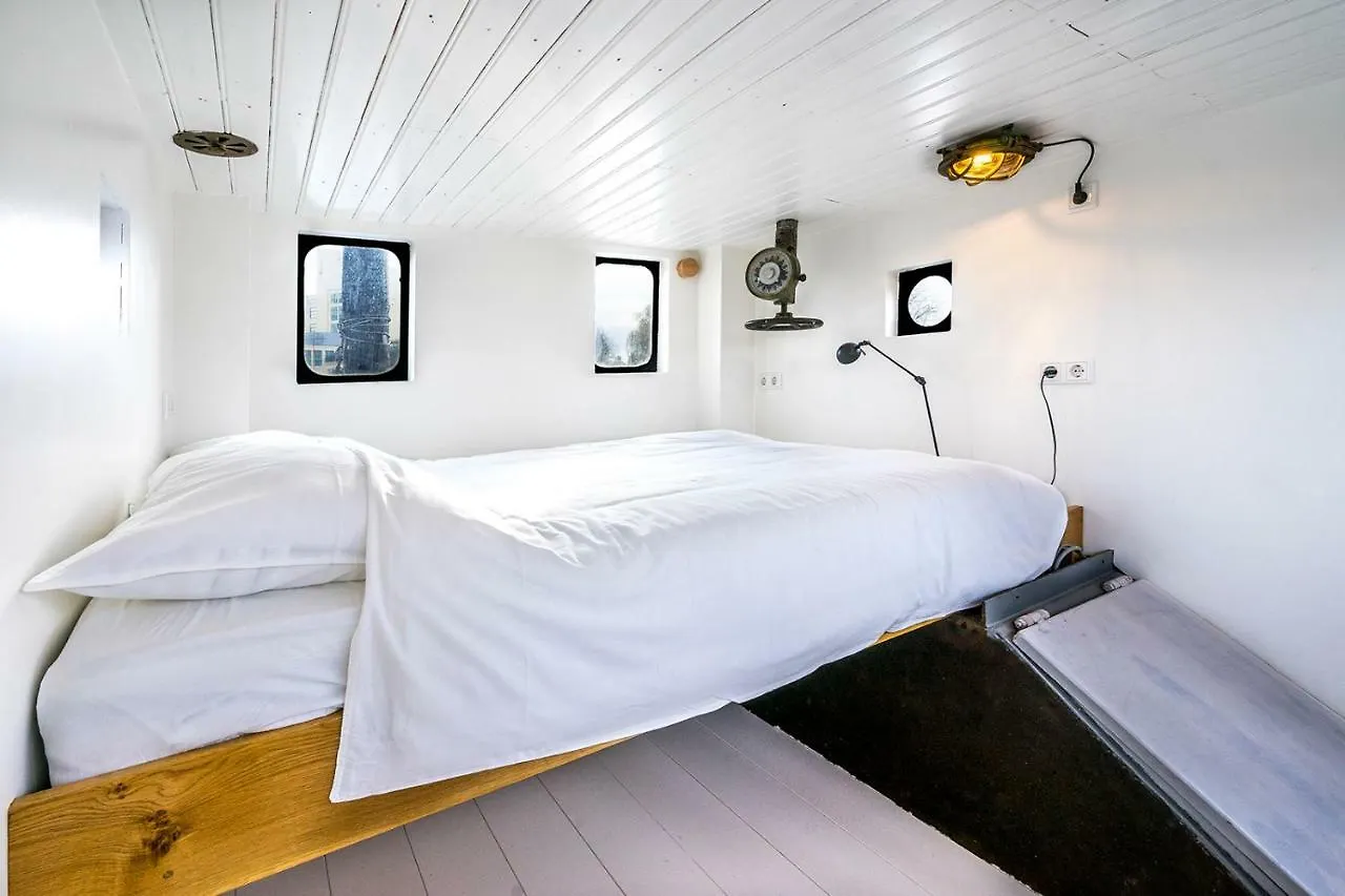 Asile Flottant Hotel Amsterdam Netherlands
